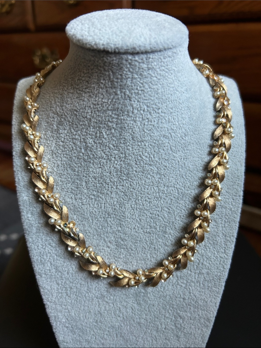 Trifari Gold Tone Pearl Leaf Necklace